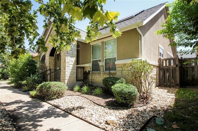 Building Photo - 4225 Threadgill St