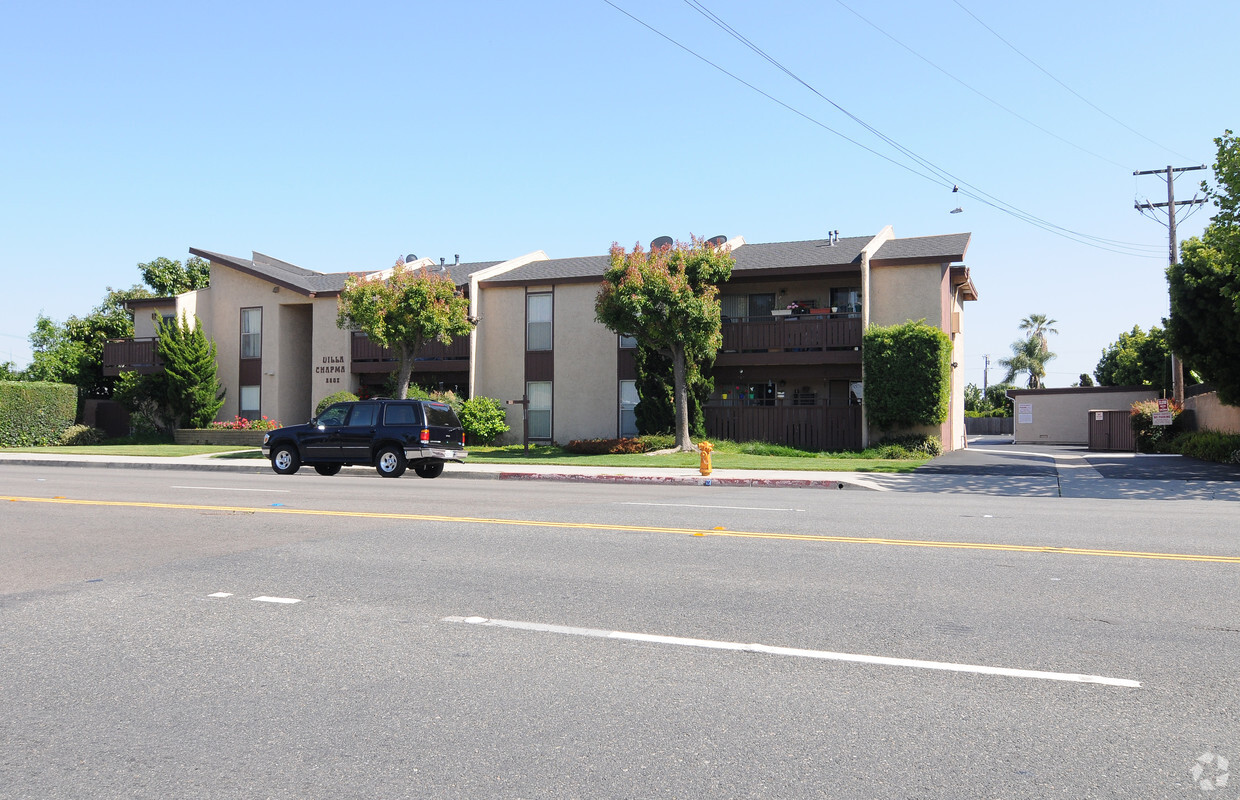 Building Photo - Villa Chapman Apartments