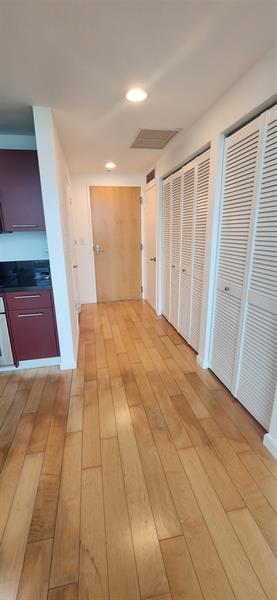 Building Photo - 253 NE 2nd St