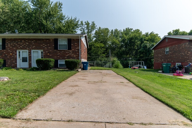 Building Photo - 3906 William Dr