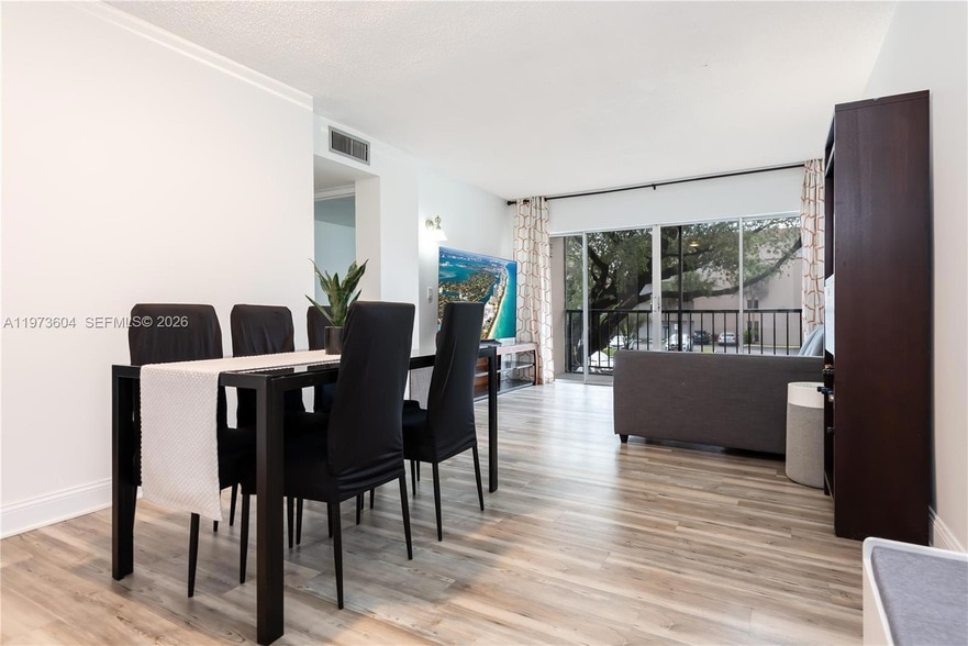 Photo - 8889 FONTAINEBLEAU BLVD Unit 201