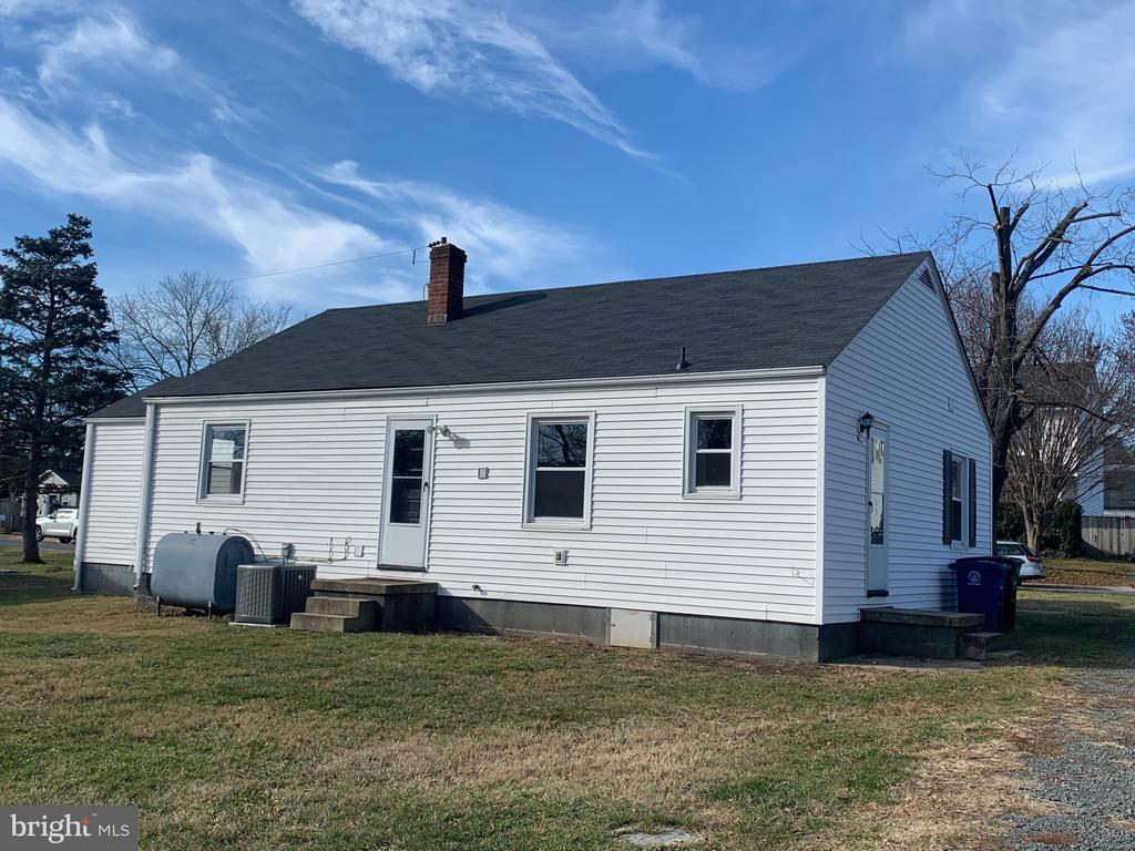 110 Pershing Ave NW, Leesburg, VA 20176 House Rental in Leesburg, VA