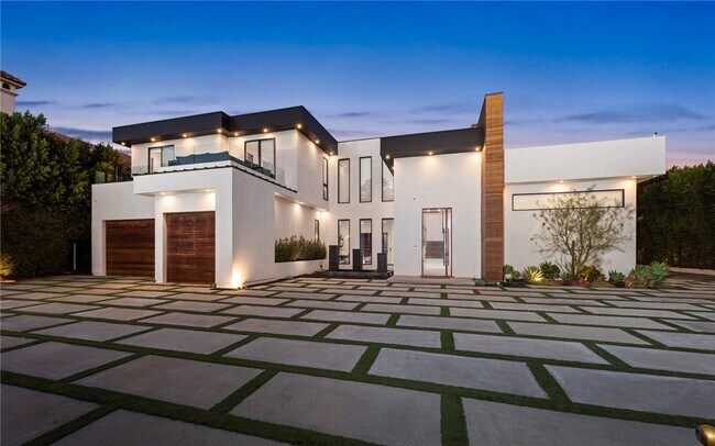 Foto del edificio - 5400 Ostrom Ave