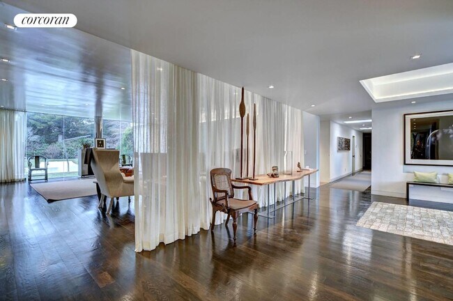 Foto del edificio - 25 Holly Ln