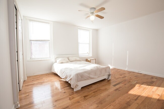 Foto del edificio - 2731 Brown Street