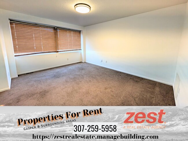 Foto del edificio - 1234 E 26th St
