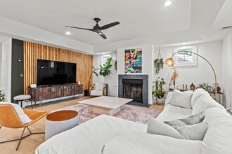 Building Photo - 165 Montross Ave