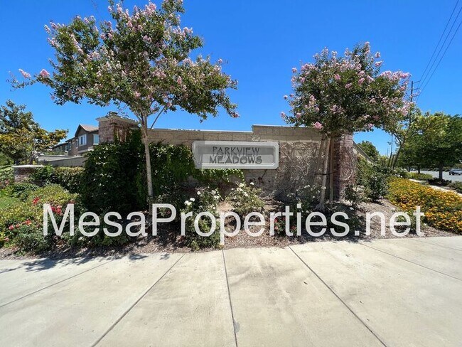 Foto del edificio - 6646 Whitewell Rd