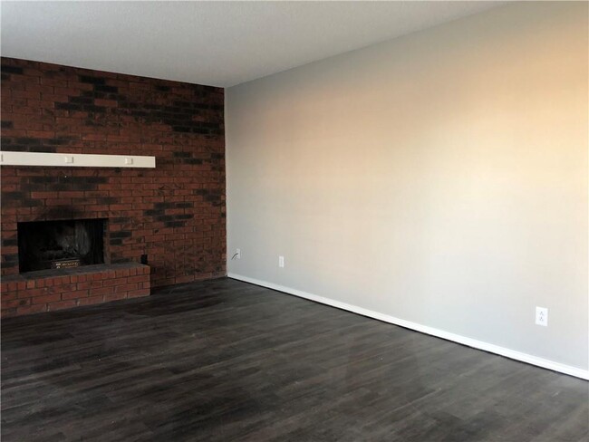Foto del edificio - 1405 SW D St