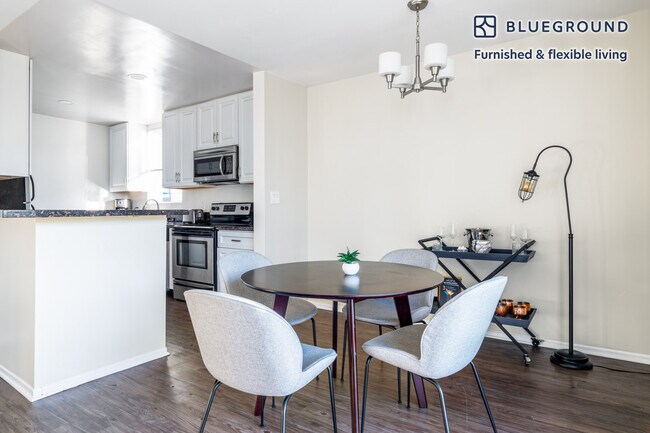 Foto del edificio - 9025 W 3rd St