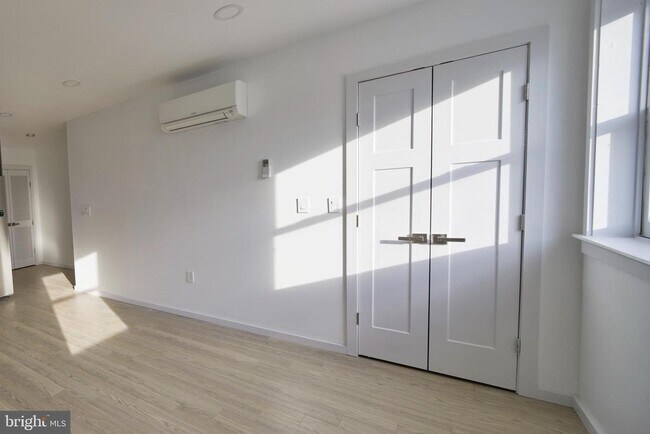 Foto del edificio - 958 Mt Olivet Rd NE