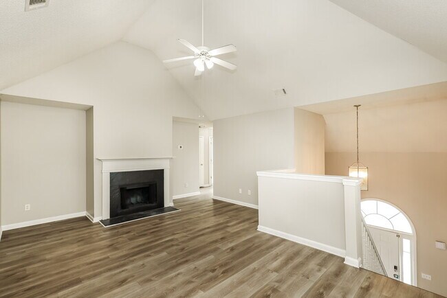 Foto del edificio - 1906 Dalton Way