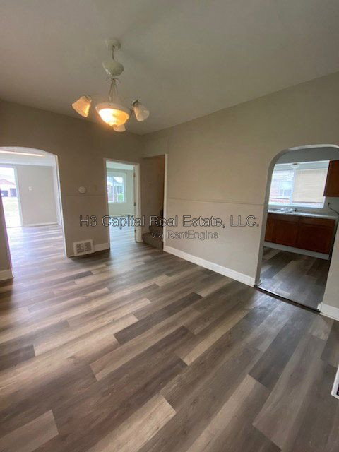 Foto del edificio - 1715 Edwardsville Rd