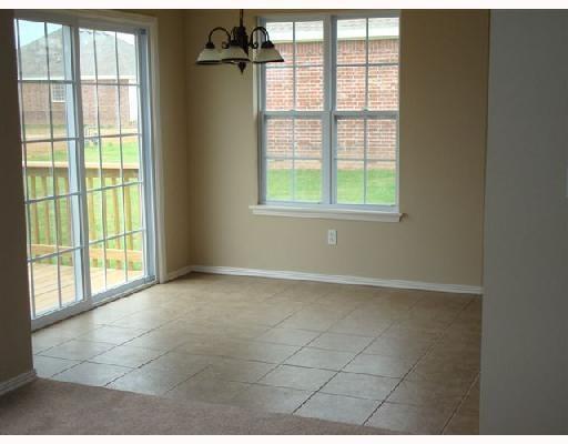 Foto del edificio - 2205 SW Huntwick Ave