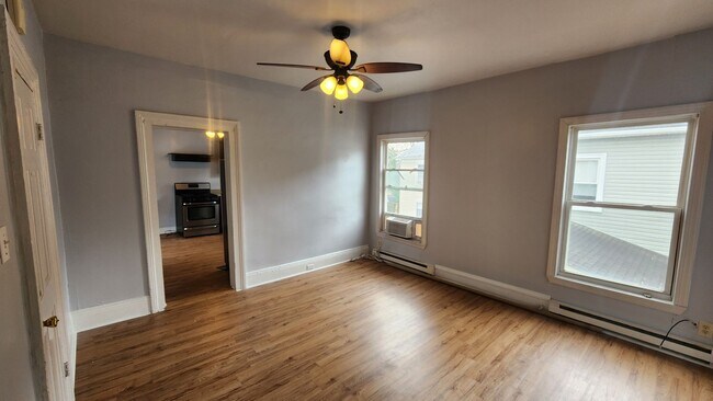 Building Photo - Lamberts Point