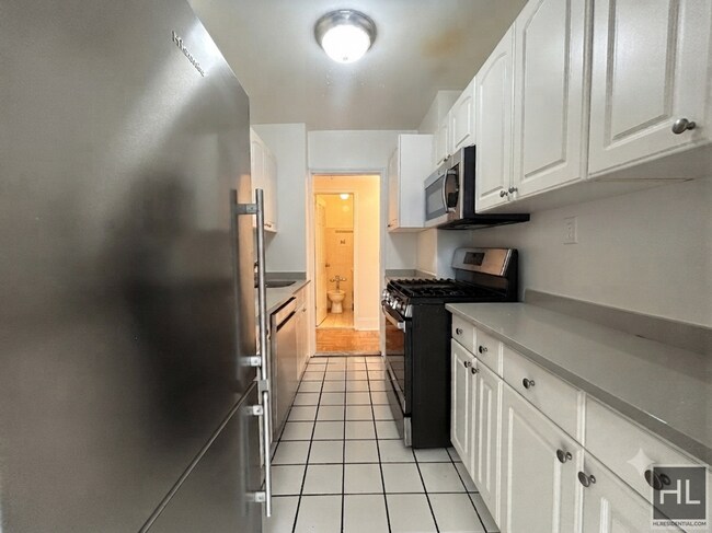 Building Photo - East 79th Street