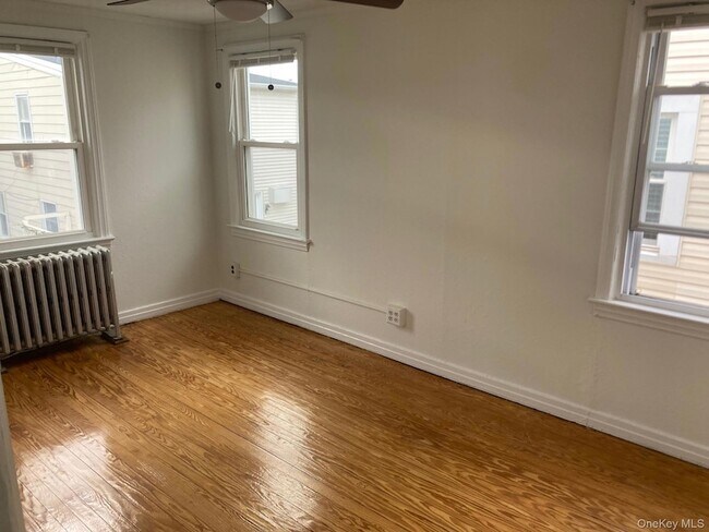 Foto del edificio - 63 Brookline Ave