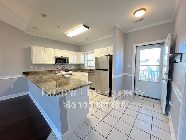 Foto del edificio - 9036 Meadow Vista Rd