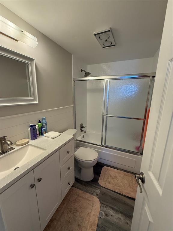 Building Photo - 4117 Bougainvilla Dr