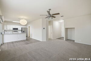 Foto del edificio - 8634 Tioga Pass