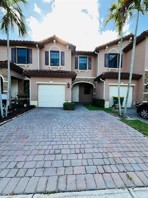 Foto principal - 159 SE 33rd Terrace