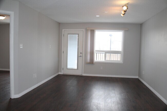 Building Photo - 9357 Simpson Dr NW