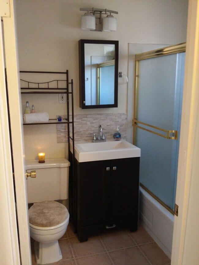 Foto del edificio - 1851 8th St