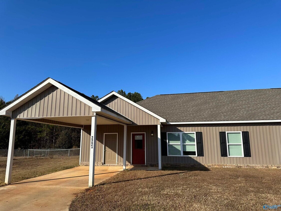 222B Fern Bank Dr, Hazel Green, AL 35750 Townhome Rentals in Hazel