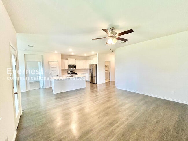 Building Photo - 149 Longhorn Pass