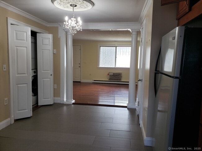 Foto del edificio - 1568 Meriden Rd