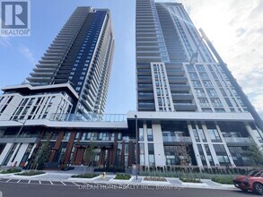 Building Photo - 21 Meadowdale Rd