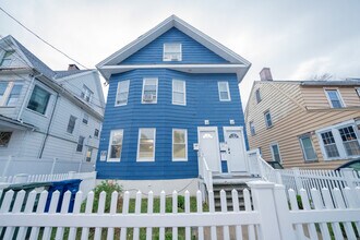 Building Photo - 145 Lenox Ave