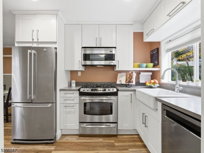 Foto del edificio - 1 Mountain Ave