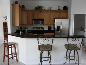 Building Photo - 1099 Tivoli Dr