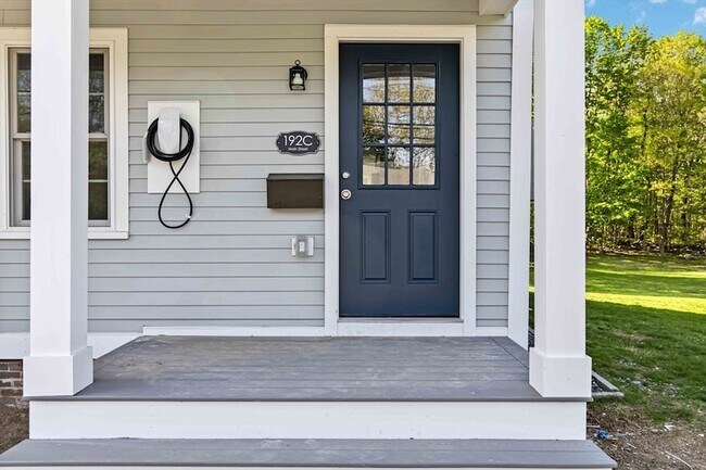 Foto del edificio - 192 Main St