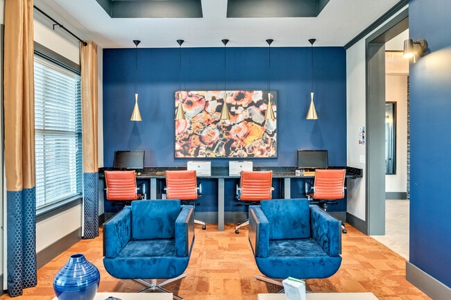 Business Center - Century Middletown