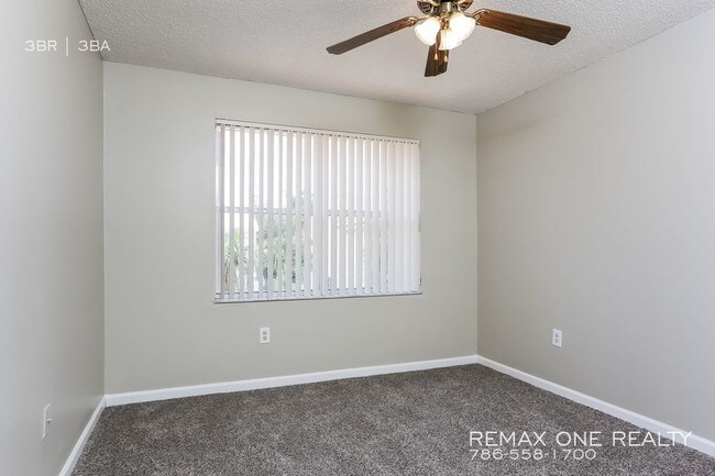 Foto del edificio - 3110 N 36th Ave
