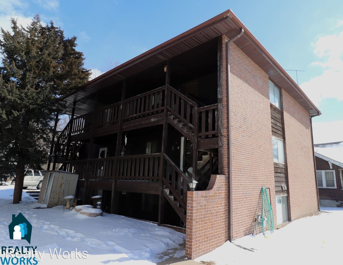 Primary Photo - 636 S 27th St