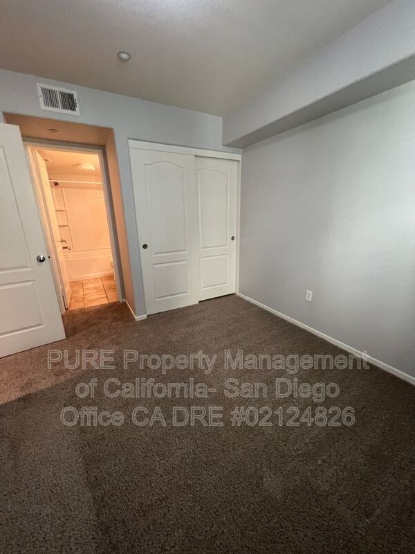 Building Photo - 1650 Hickory Nut Pl