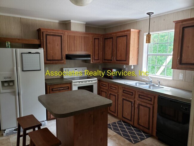 Foto del edificio - Remodeled and just on the Market!