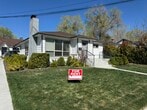 Primary Photo - 1381 Gordon Ave