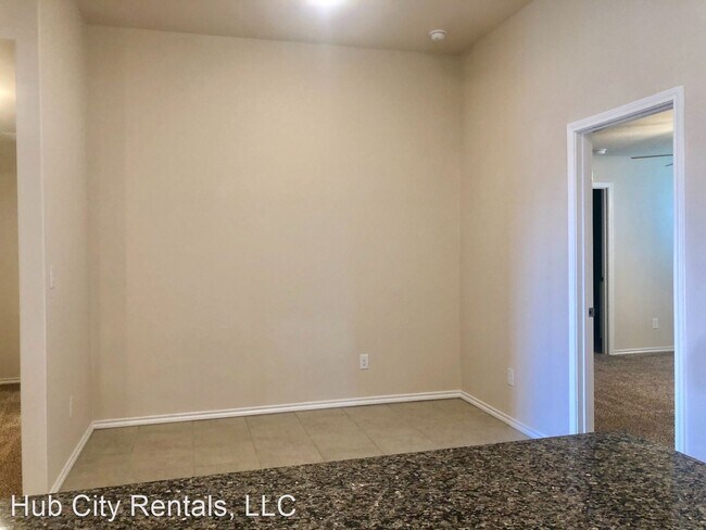 Building Photo - 3 br, 2 bath House - 14311 Vernon