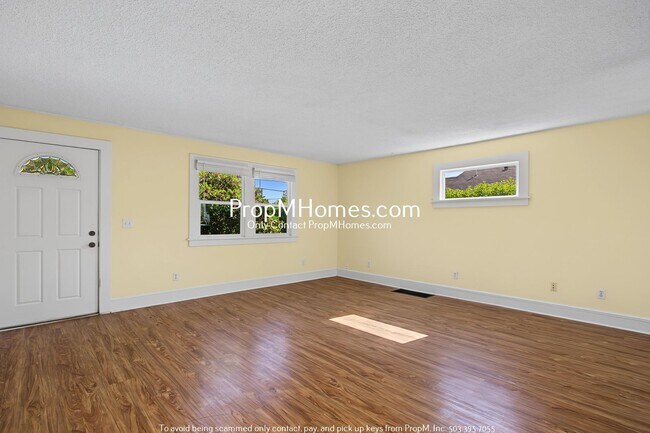 Foto del edificio - 9038 NE Humboldt St
