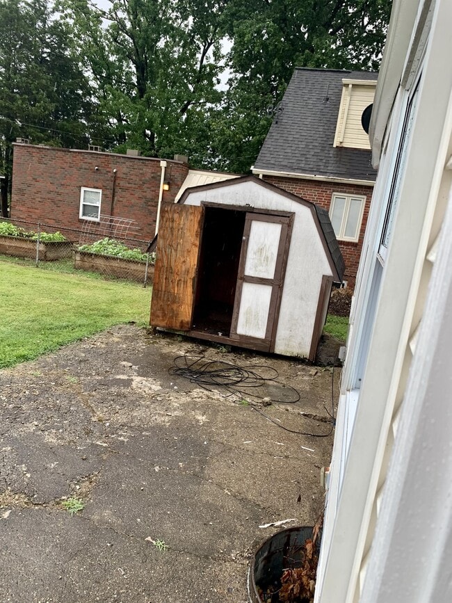 Building Photo - 4314 Venable Ave