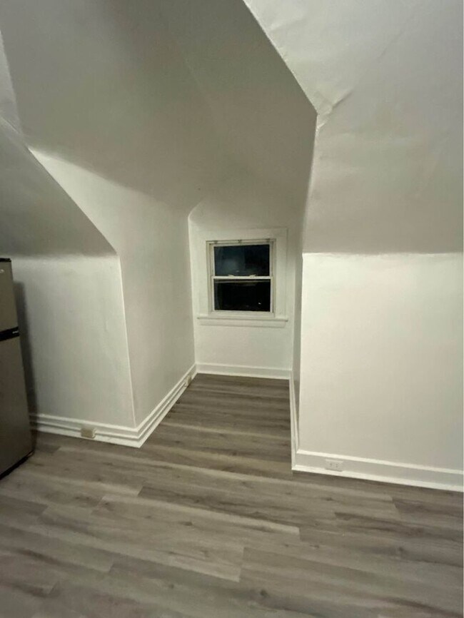 Foto del edificio - 3421 Trimble Ave