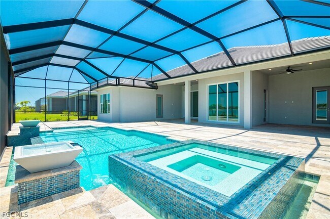 Foto del edificio - 18837 WildBlue Blvd