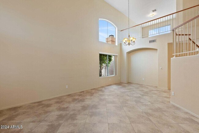 Foto del edificio - 17605 N 2nd Ave