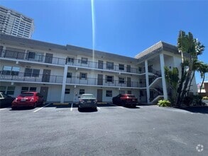 Building Photo - 4143 N Ocean Blvd