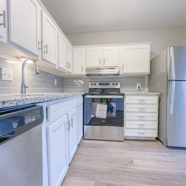 Building Photo - 222 Blairmore Blvd W