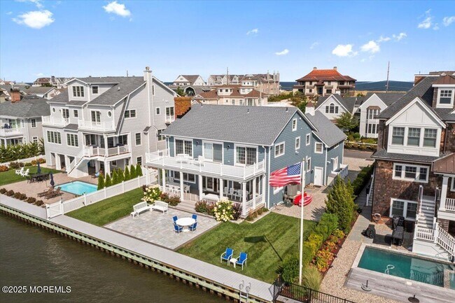 Building Photo - 1118 Barnegat Ln